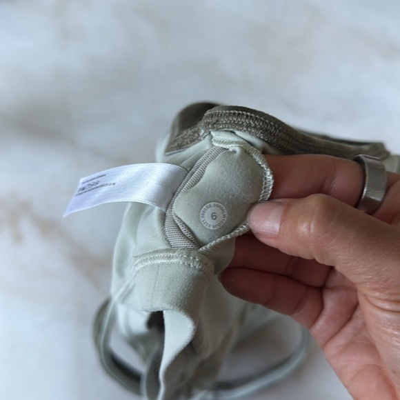 Lululemon Align Tank - Picture 4 of 5